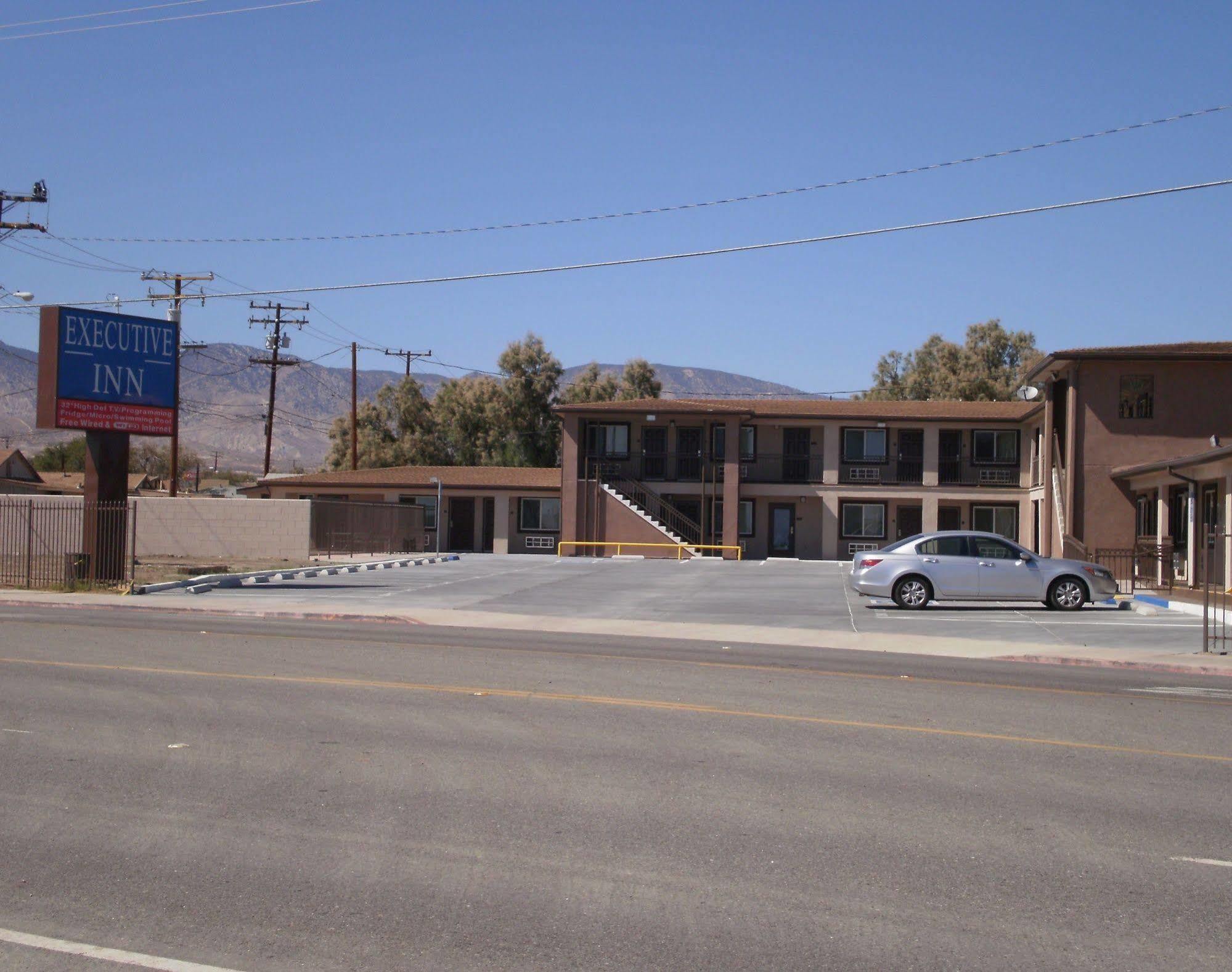 Executive Inn Mojave Exteriér fotografie